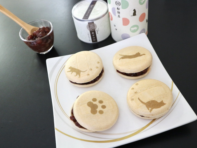創業215年の老舗和菓子屋さんが「ねこの最中」を限定発売!エキュート日暮里が新装オープン