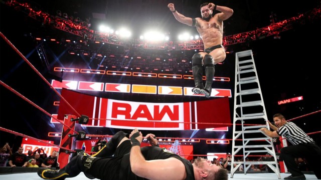 【WWE】ベイラー、MITB前哨戦でラダー最上段からクー・デ・グラ