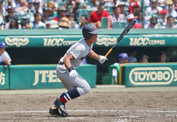「センターの神様」を信じる横浜高・増田珠。涙はなし、プロで会おう