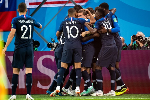 通好みの「中盤力」でフランスが勝利。それでも不安が漂うのはなぜか