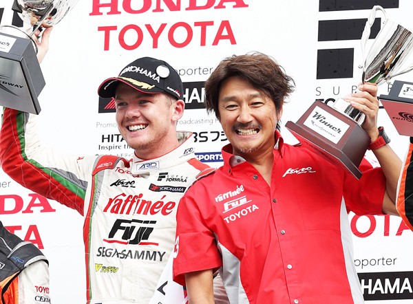 近藤真彦監督、モヤモヤを解消。10年ぶりの美酒に酔いしれる
