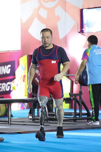 競技歴1年弱でアジア5位。パラ・パワーリフター樋口健太郎が歩む道