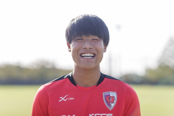 森保監督の指揮で得点感覚を取り戻した岩崎悠人の苦悩。「これも修業」