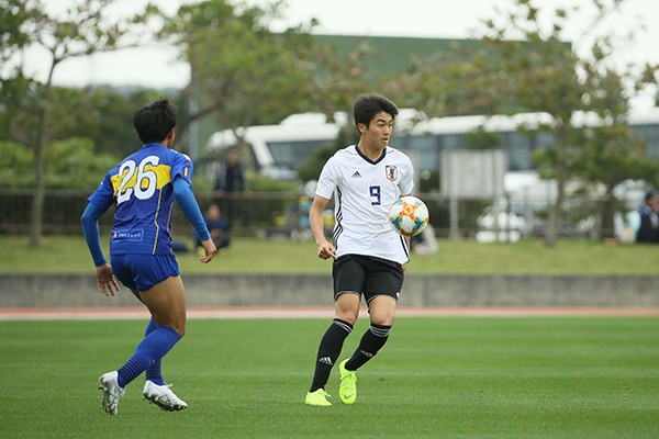 ガンバ大阪は若手が自信満々。18歳の中村敬斗も「目に見える結果を」