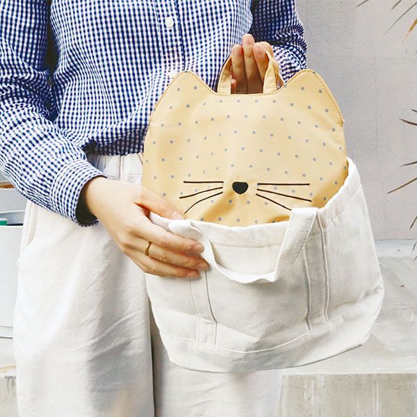 かわいい猫がバッグの中をすっきり整理整頓！外持ちでも使える猫型のバッグインバッグが登場