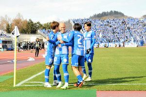 株式会社でん六「モンテディオ山形勝ピー」商品パッケージ