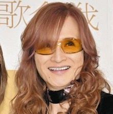でおすすめアイテム。 美しい奇跡の71歳」人気ロックバンドメンバー、バースデー報告に ミュージシャン