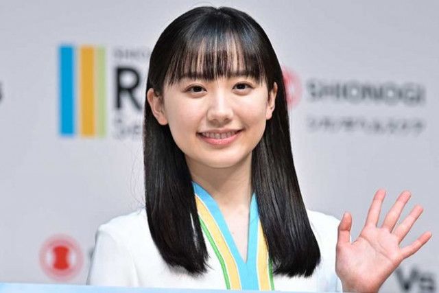 ディオール」まとった芦田愛菜、「品が段違い」と反響「育ちの良さが出てて」「人選すごくいい」（ENCOUNT）｜ｄメニューニュース（NTTドコモ）