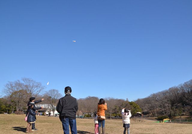 紙飛行機を飛ばそう（5月）