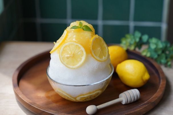 京都の蜂蜜専門店「ミールミィ」夏限定のハニー×レモンかき氷、“とろ〜り蜂蜜”8種類かけ放題