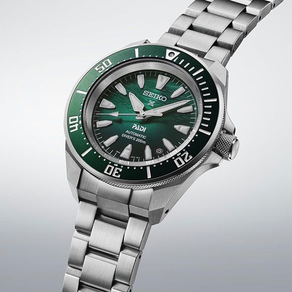 J-9438| セイコー ダイバー クロノグラフ チタン SCUBA 200M