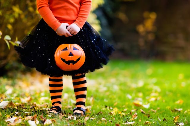 ハロウィンは何のお祭り？オバケカボチャや仮装の由来は？