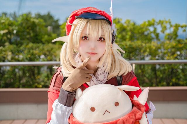 コスプレ】元気いっぱいの『原神』クレーが可愛い！青空で「どかーん！」する注目レイヤー・珠紀【写真8枚】（インサイド）｜ｄメニューニュース（NTTドコモ）