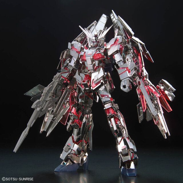 ゴールドメッキ仕様 ユニコーンガンダムフェネクス ユニコーン