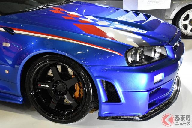 3億円!? 青すぎる日産「スカイラインGT-R」実車展示！ 最終R34に反響多数!? 驚きの超極上仕様 とは（くるまのニュース）｜ｄメニューニュース（NTTドコモ）