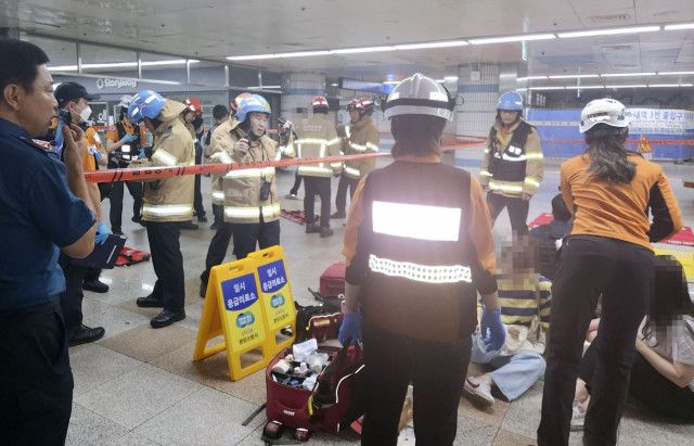 韓国でエスカレーター逆走　通勤客ら14人重軽傷、地下鉄