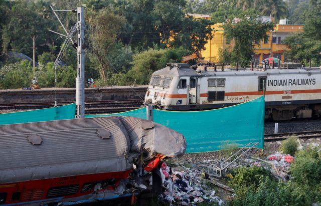 インド鉄道、安全性に課題　280人超犠牲の事故から1週間