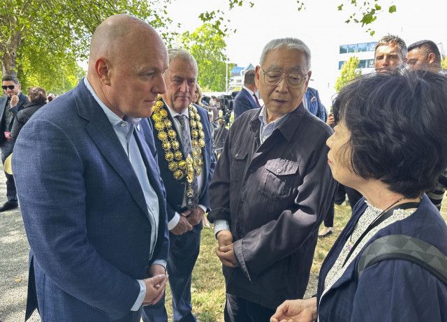 遺族「つらいけど来る」　地震13年、NZ首相も追悼