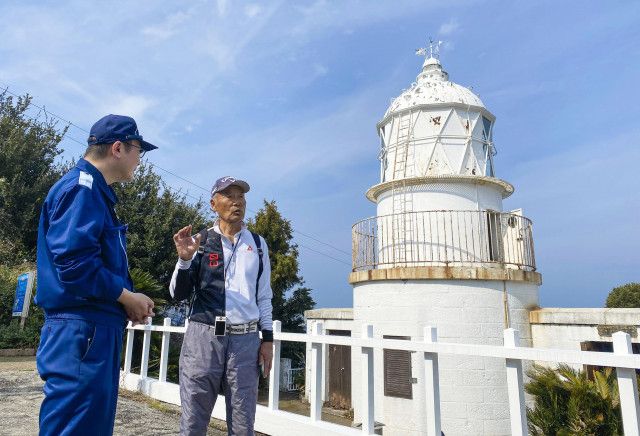 家族で暮らした島の思い出、70年ぶり再訪　愛媛の釣島灯台、重要文化財に指定