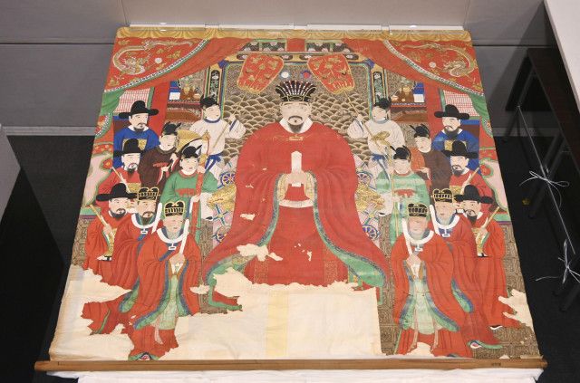 琉球国王の肖像画お披露目　米国で発見の「御後絵」