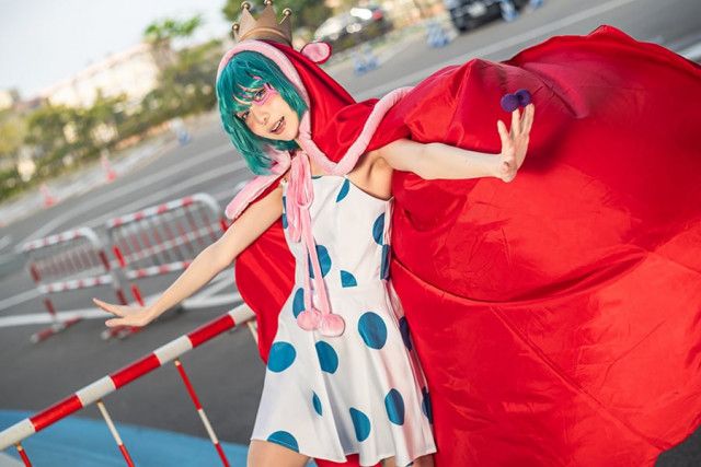 コスプレ】『ワンピース』「ホビホビの実」シュガーのコスプレがめちゃ可愛い！（マグミクス）｜ｄメニューニュース（NTTドコモ）