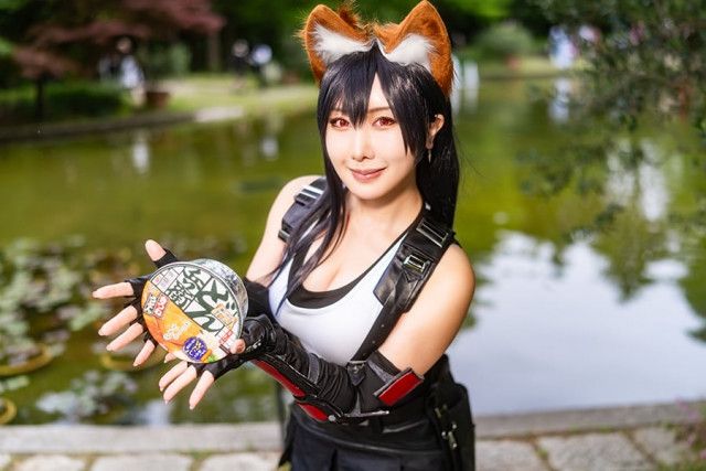 FF7』ティファのコスプレイヤーが美しすぎ！ “どんぎつね”姿のきつね耳も可愛い（マグミクス）｜ｄメニューニュース（NTTドコモ）