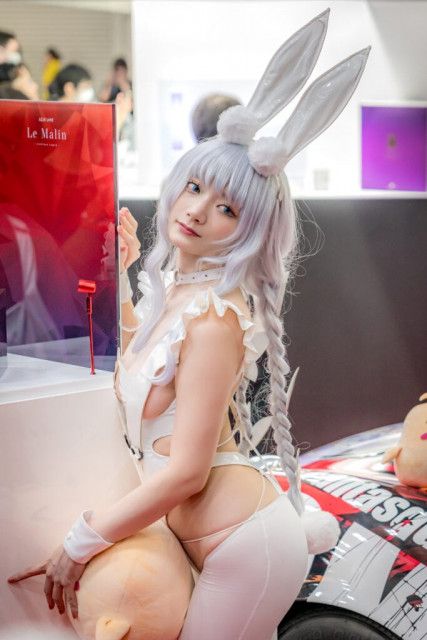 コスプレ】“尊みを感じて桜井”さんによる『アズレン』「ル・マラン」が魅惑的すぎ！（マグミクス）｜ｄメニューニュース（NTTドコモ）