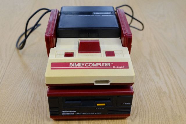 ファミコン本体 カセット16個セット+接触の悪いカセット12個