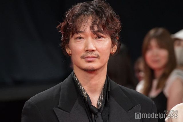 綾野剛】さん 切り抜き 目ざとく
