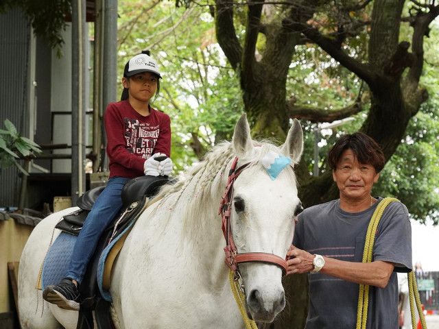 水稲荷神社で馬に親しむ乗馬と弓矢体験　伝統文化「流鏑馬」の継承へ