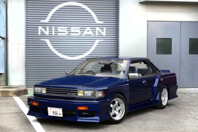 NISSAN BLUEBIRD SSS-TURBO * 超希少車 組みつき *