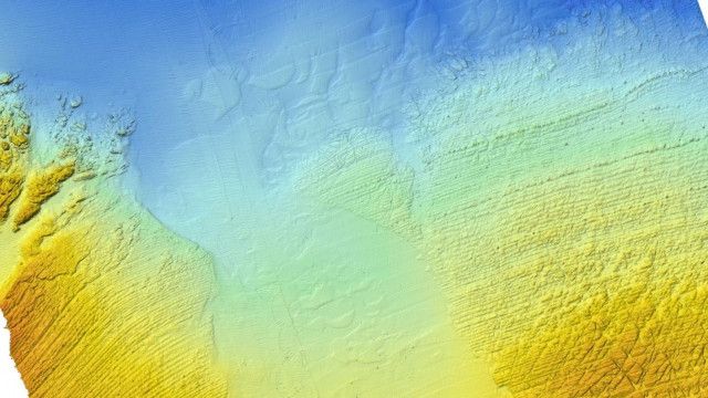 2メートル隆起の輪島港 九州大学が詳細な「海底地形図」を公開