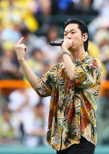 【阪神】呂布カルマが甲子園で楽曲披露「気持ちよかった」「贅沢な思いをさせてもらった」