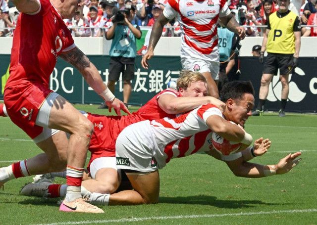 ラグビー日本代表、ウェールズに12年ぶり勝利 後半30分に逆転