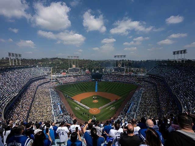 大谷翔平応援ボードも大型カメラも「預けてこい！」持ち込みNGで