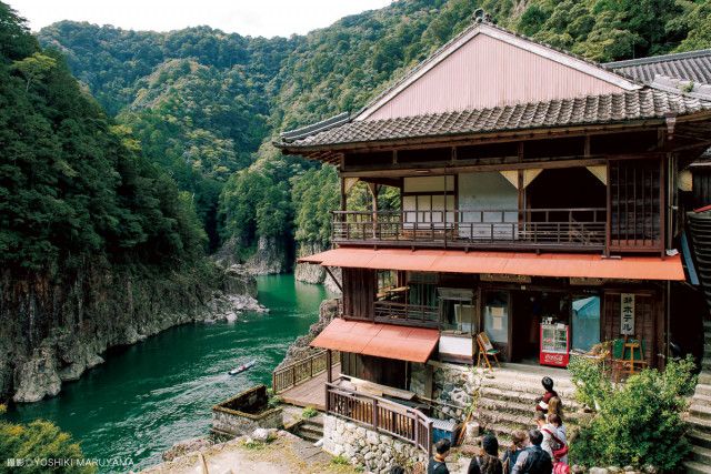 喫茶が旅の目的になる！わざわざ行きたい「絶景の清流喫茶」（男の隠れ家デジタル）｜ｄメニューニュース（NTTドコモ）