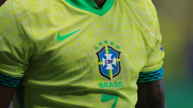Amazon.co.jp: アントニー ブラジル代表 サイン入り