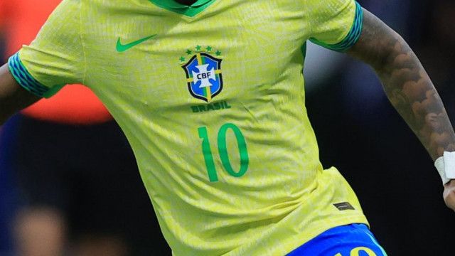 ネイマール離脱のブラジル代表、『背番号10』を背負う最新選手が