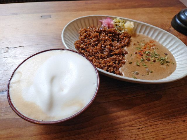 カフェオレテイストのカレー！？五反田『Café au lait Tokyo』自由にアレンジできるカフェオレ専門店。
