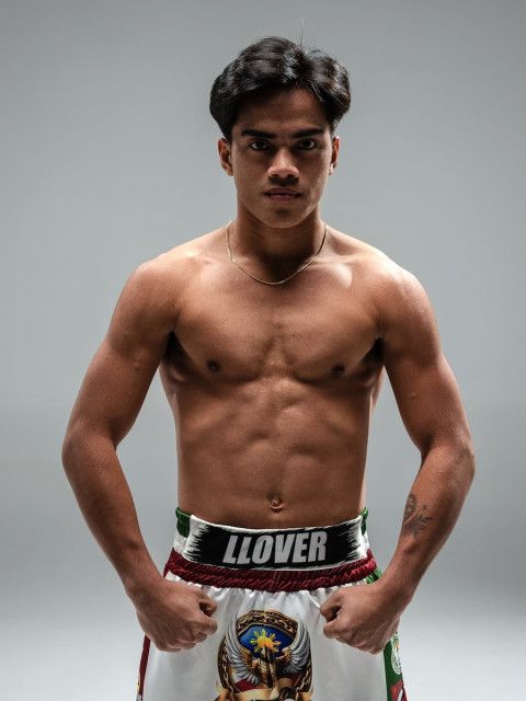 ボクシング 亀田興毅氏「来年中頃には世界王者になる」（サンケイ