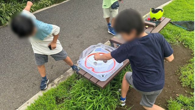 あのベイブレード が再ブーム〉シリーズ最新作は累計出荷200万個の大ヒットも、子どもたちは「うるさい」と家を追い出され、公園、公民館も“禁止”で「遊ぶところがない」と悲鳴（集英社オンライン）｜ｄメニューニュース（NTTドコモ）