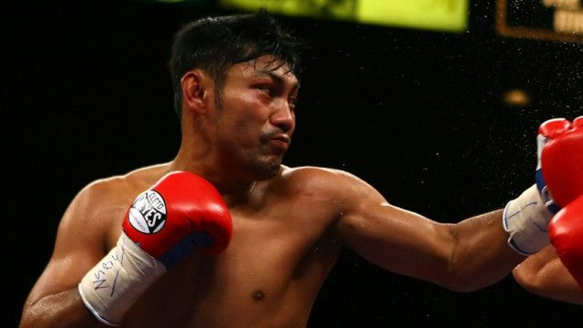 辰吉選手サイン入り グローブ ボクシング （辰吉Jr一発合格