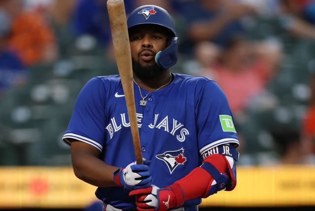 ブルージェイズの主砲ゲレーロJr.が途中交代…ハムストリングの張りで