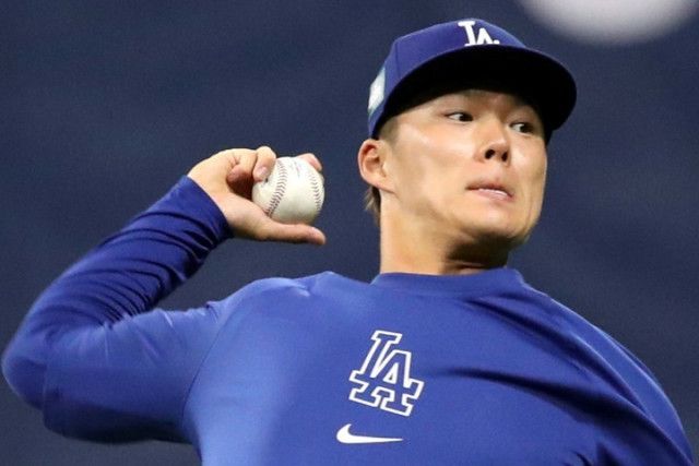 ストライクゾーンに“虹を架ける”」山本由伸の“ヨーヨーカーブ”をMLB