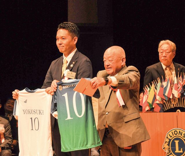 横須賀ライオンズクラブ 「奉仕の心」を継承 結成60周年の記念式典〈横須賀市〉