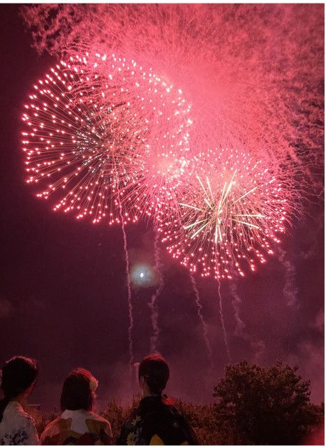 湘南ひらつか花火大会 夜空に３千発 相模川河口で８月23日〈平塚市・大磯町・二宮町・中井町〉（タウンニュース）｜ｄメニューニュース（NTTドコモ）