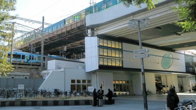 東京と大阪の｢京橋駅｣同じ名前でも大きな違い 東西ともビジネス街近いが大阪は庶民的な駅前