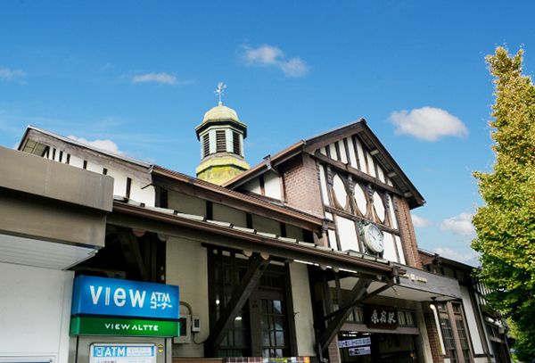 消えた「都内最古の木造駅舎」大変貌！ 旧駅舎再現しながら立体化する再開発スタート ここまで変わるか「原宿駅」