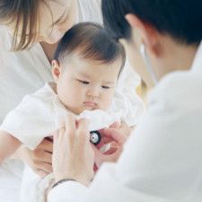 4月に変わった赤ちゃんの定期予防接種「多種類の混合ワクチンは怖い」と感じるママパパに小児科医が伝えたいこと