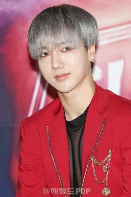 SUPER JUNIOR」イェソン、ソロコンサートを全席完売の大盛況